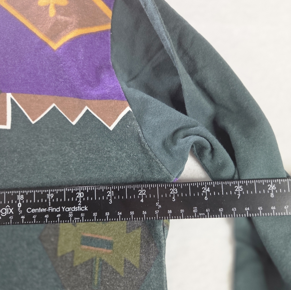 ViVI Multicolor Geometric Pattern Shirt - Picture 4 of 5